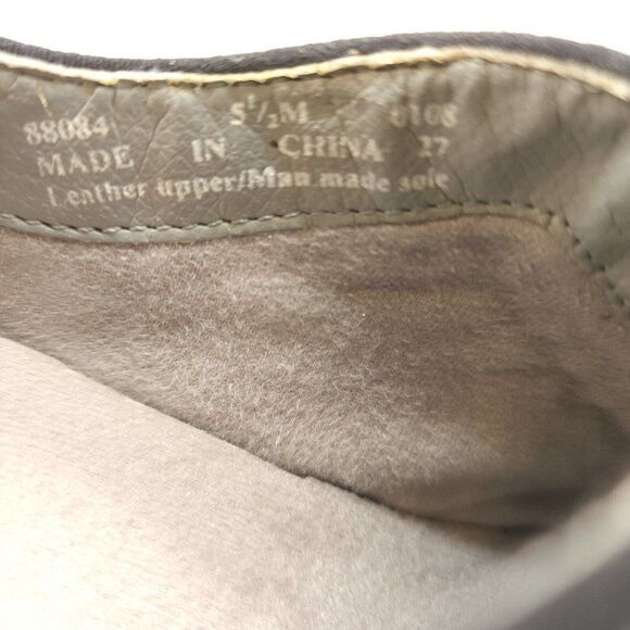 Clarks Springers Women's Slip On Flats Sz 5.5 Black Suede Outdoor Comfort Shoes - Picture 8 of 8